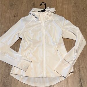 lululemon Women's Mist Over Windbreaker Jacket